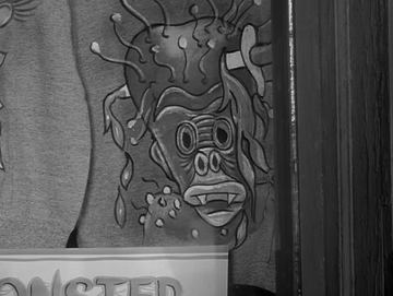 sweatshirtmonstersltb04.jpg